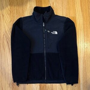 The North Face Women’s Black Performance Jacket